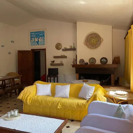 Villa Mare E Rocce *